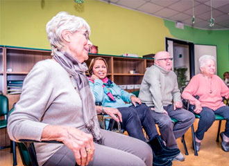 actividades-para-centros-de-mayores-personas-con-discapacidad-en-extremadura-charlas-culturales