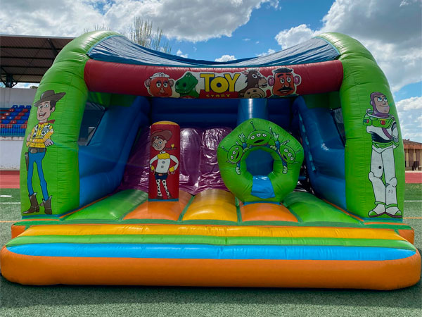 actividades-infantiles-para-eventos-en-extremadura-castillo-grande-new2